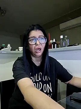 Snapshot of Milf_Abigail chatting on 10-22-25, 01:50 Milf Abigail online show from 10-22-25, 01:50