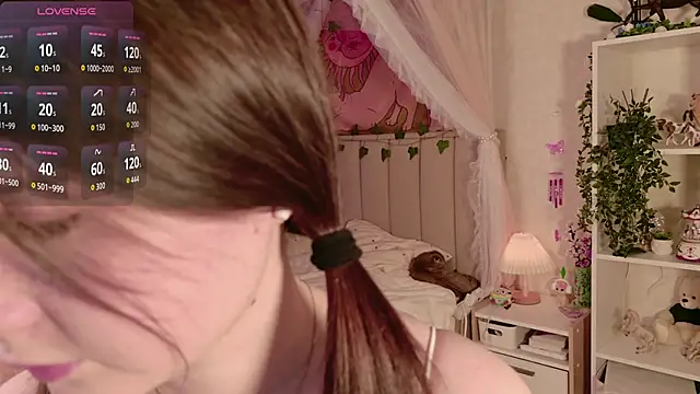 LeraKit online show from 04-24-26, 04:20