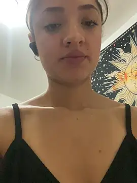 Alicia ALICIA online show from 03-11-25, 10:53