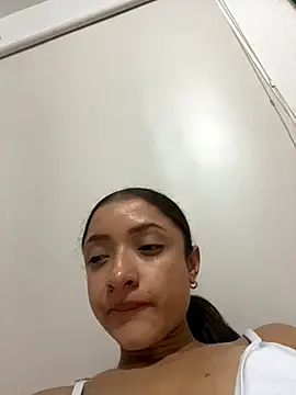 Alicia ALICIA online show from 09-18-25, 01:18