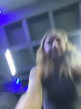 Snapshot of Alicia_ALICIA chatting on 02-19-26, 04:58 Alicia ALICIA online show from 02-19-26, 04:58