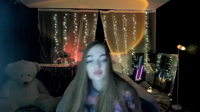 LissaCain online show from 03-02-26, 04:47