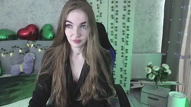 LissaCain online show from 03-25-26, 03:45