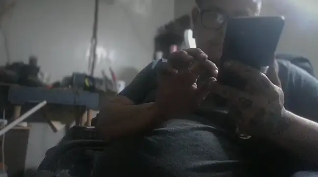 AlanDickson online show from 03-11-25, 01:16