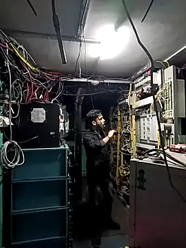 Snapshot of rockymumbai chatting on 02-11-26, 05:18 rockymumbai online show from 02-11-26, 05:18