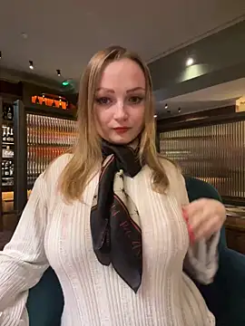 Snapshot of LadyTatiana_Madam chatting on 01-19-25, 05:28 LadyTatiana Madam online show from 01-19-25, 05:28