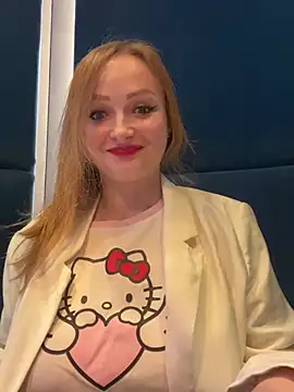 Snapshot of LadyTatiana_Madam chatting on 02-01-25, 01:30 LadyTatiana Madam online show from 02-01-25, 01:30