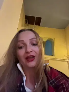 Snapshot of LadyTatiana_Madam chatting on 12-03-25, 03:43 LadyTatiana Madam online show from 12-03-25, 03:43