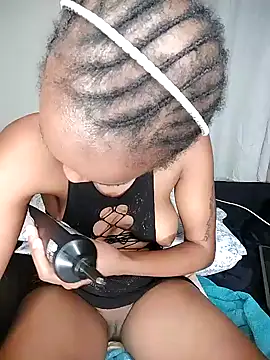 Bella kiki online show from 12-28-24, 01:39