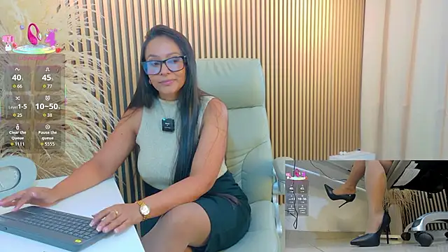 lulu 072 online show from 02-24-26, 12:08