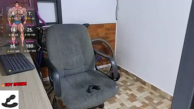 Marck Muscle online show from 10-16-25, 12:55