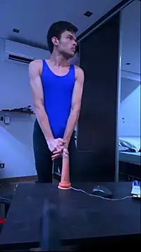 Snapshot of BodyandlegginLover chatting on 10-18-25, 03:53 BodyandlegginLover online show from 10-18-25, 03:53