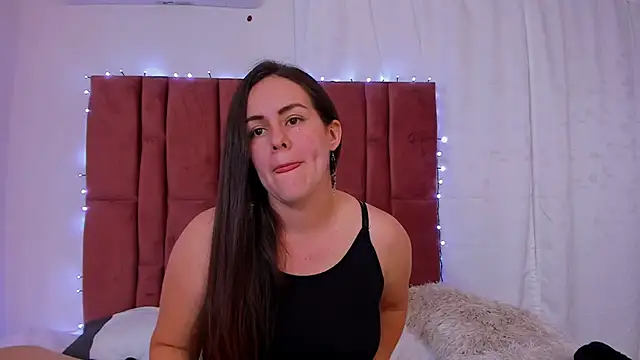 Snapshot of AURORA_FRANKLIN chatting on 12-17-24, 06:53 AURORA FRANKLIN online show from 12-17-24, 06:53