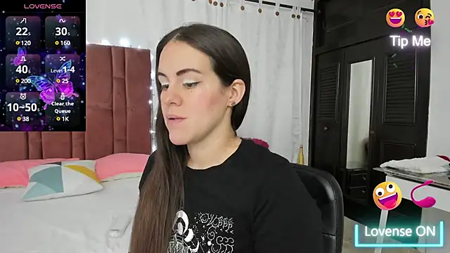 Snapshot of AURORA_FRANKLIN chatting on 03-20-25, 01:04 AURORA FRANKLIN online show from 03-20-25, 01:04