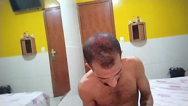 UncutToyBoy23cm online show from 03-21-25, 08:40