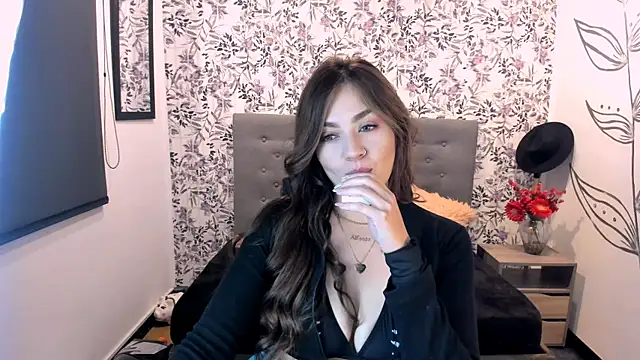 KataHot  online show from 12-29-24, 01:56