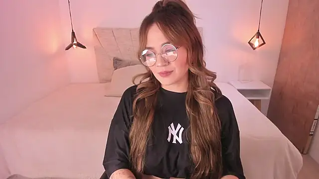 KataHot  online show from 02-28-26, 08:32