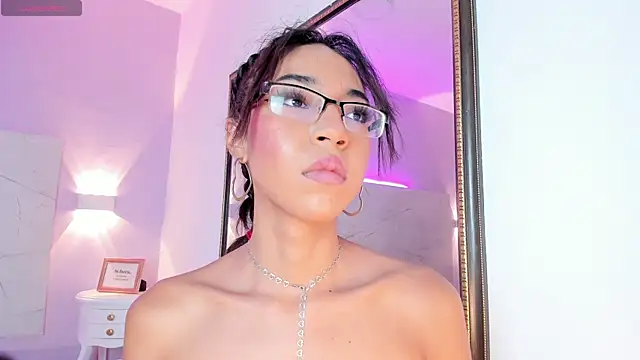 AbrilBrent online show from 01-22-25, 07:56