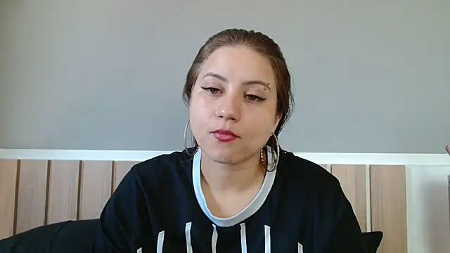 520 Loirex 741 online show from 09-14-25, 03:11