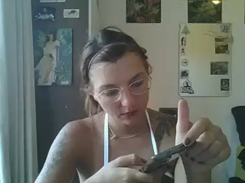 SweetyBabyDemon online show from 02-28-25, 07:25