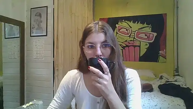 Snapshot of SweetyBabyDemon chatting on 05-30-26, 01:30 SweetyBabyDemon online show from 05-30-26, 01:30