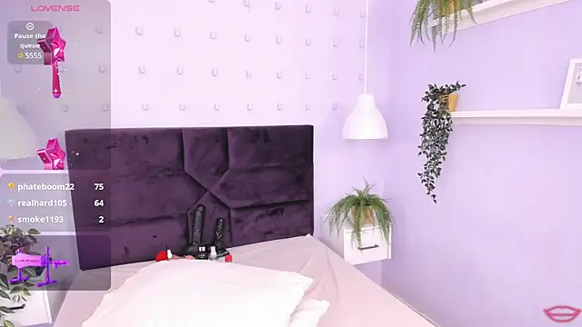 Snapshot of BrianaHazel chatting on 01-22-25, 05:26 BrianaHazel online show from 01-22-25, 05:26