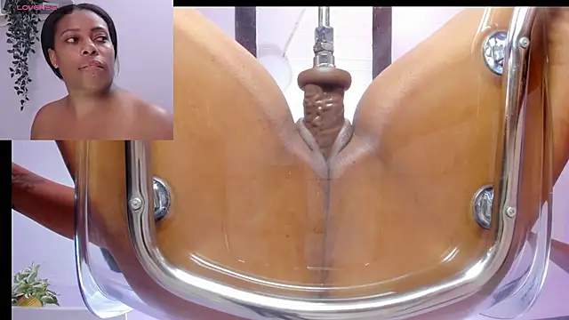 Snapshot of BrianaHazel chatting on 02-25-25, 08:58 BrianaHazel online show from 02-25-25, 08:58