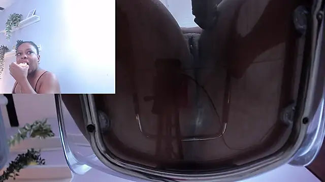 Snapshot of BrianaHazel chatting on 10-01-25, 01:00 BrianaHazel online show from 10-01-25, 01:00