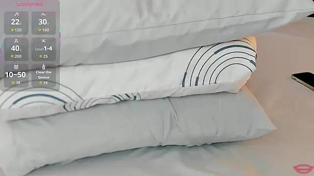 Snapshot of BrianaHazel chatting on 10-22-25, 12:44 BrianaHazel online show from 10-22-25, 12:44