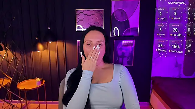 Christy Calypso online show from 12-23-24, 10:55