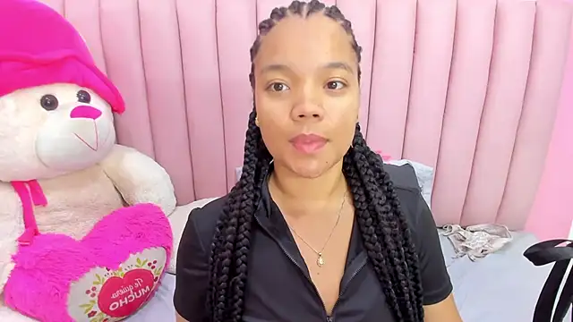 ISABELLA 020 online show from 04-10-26, 01:16