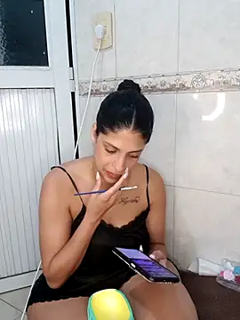 Snapshot of Shura_xxxBig chatting on 10-18-25, 12:57 Shura xxxBig online show from 10-18-25, 12:57