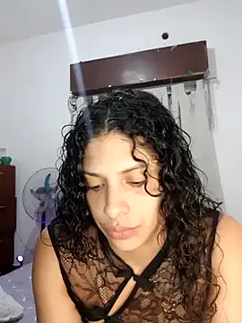 Snapshot of Shura_xxxBig chatting on 10-31-25, 01:17 Shura xxxBig online show from 10-31-25, 01:17