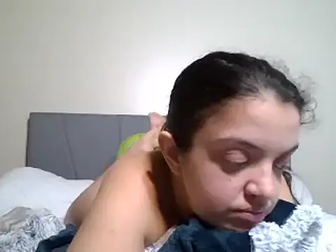 WildLillyFlower online show from 02-24-25, 07:41