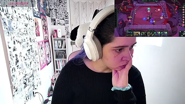 Vallolet Spencer online show from 10-13-25, 05:46