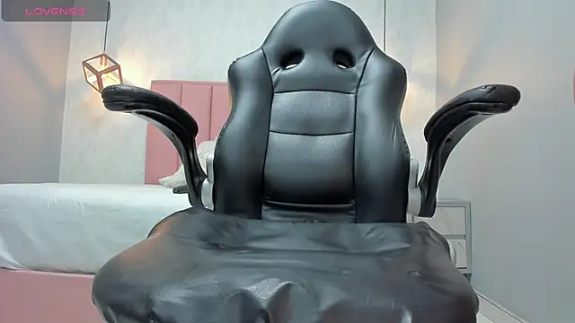 chelsyquinn online show from 02-20-26, 07:10