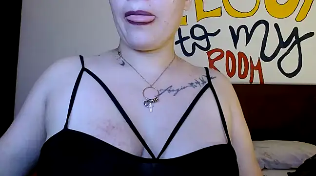 nathy 28latex online show from 12-02-24, 11:07