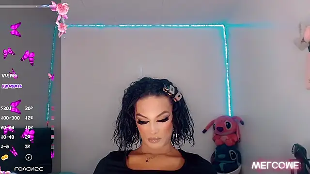 Snapshot of _Riannagarcia_ chatting on 11-01-25, 03:19 Riannagarcia online show from 11-01-25, 03:19