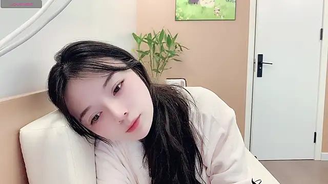 AKiKi711 online show from 02-10-26, 04:38