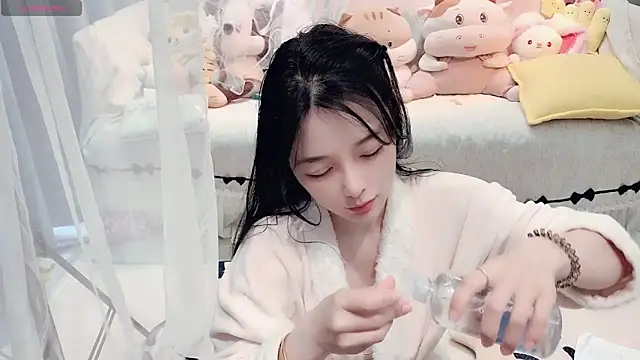 AKiKi711 online show from 03-23-26, 08:51