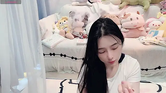 AKiKi711 online show from 04-22-26, 04:48