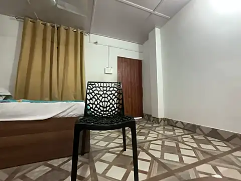 Snapshot of Naughtyandhairy chatting on 01-15-26, 10:31 Naughtyandhairy online show from 01-15-26, 10:31