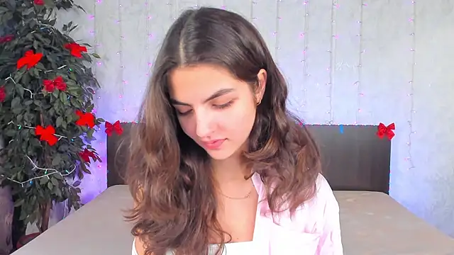 Milana Crystal  online show from 12-29-24, 08:00