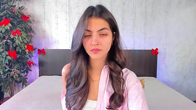 Milana Crystal  online show from 01-05-25, 08:32