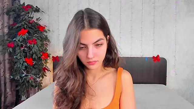 Milana Crystal  online show from 01-08-25, 08:16