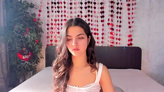 Milana Crystal  online show from 02-25-25, 11:30