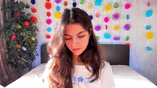 Milana Crystal  online show from 03-14-25, 08:21