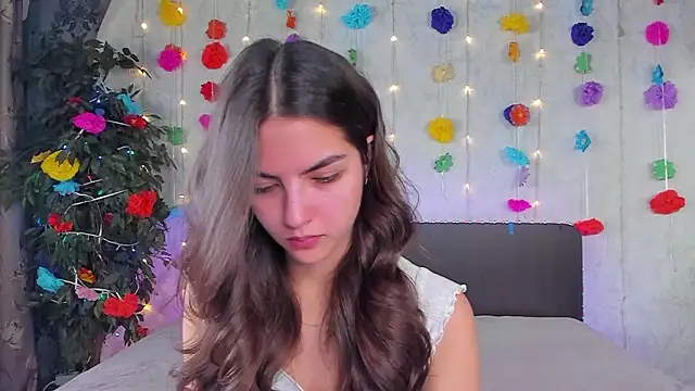 Milana Crystal  online show from 03-30-26, 07:20