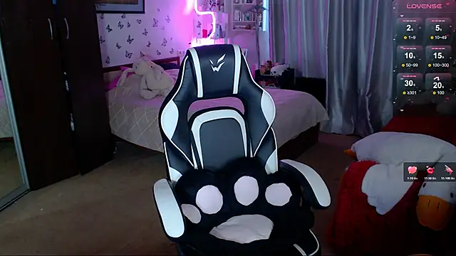 Sidney blush online show from 03-26-26, 04:51