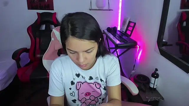 jessi and boy online show from 02-18-26, 03:19